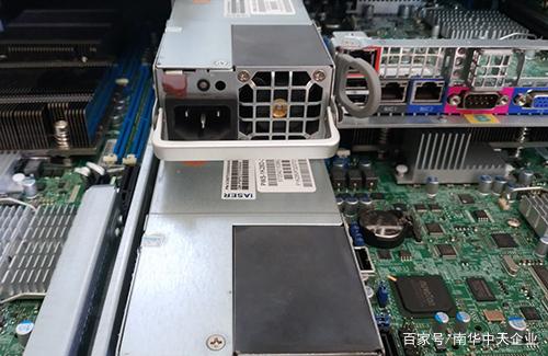 服务器的云_不同的国内外服务器租赁