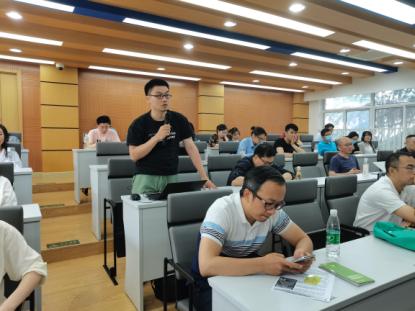 《AI与大数据应用——云安全防御实践探索》高校研讨讲座圆满落幕